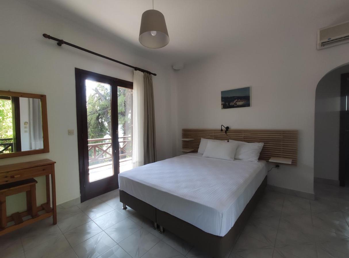 Para Thin Alos Inn نيوس مارماراس المظهر الخارجي الصورة